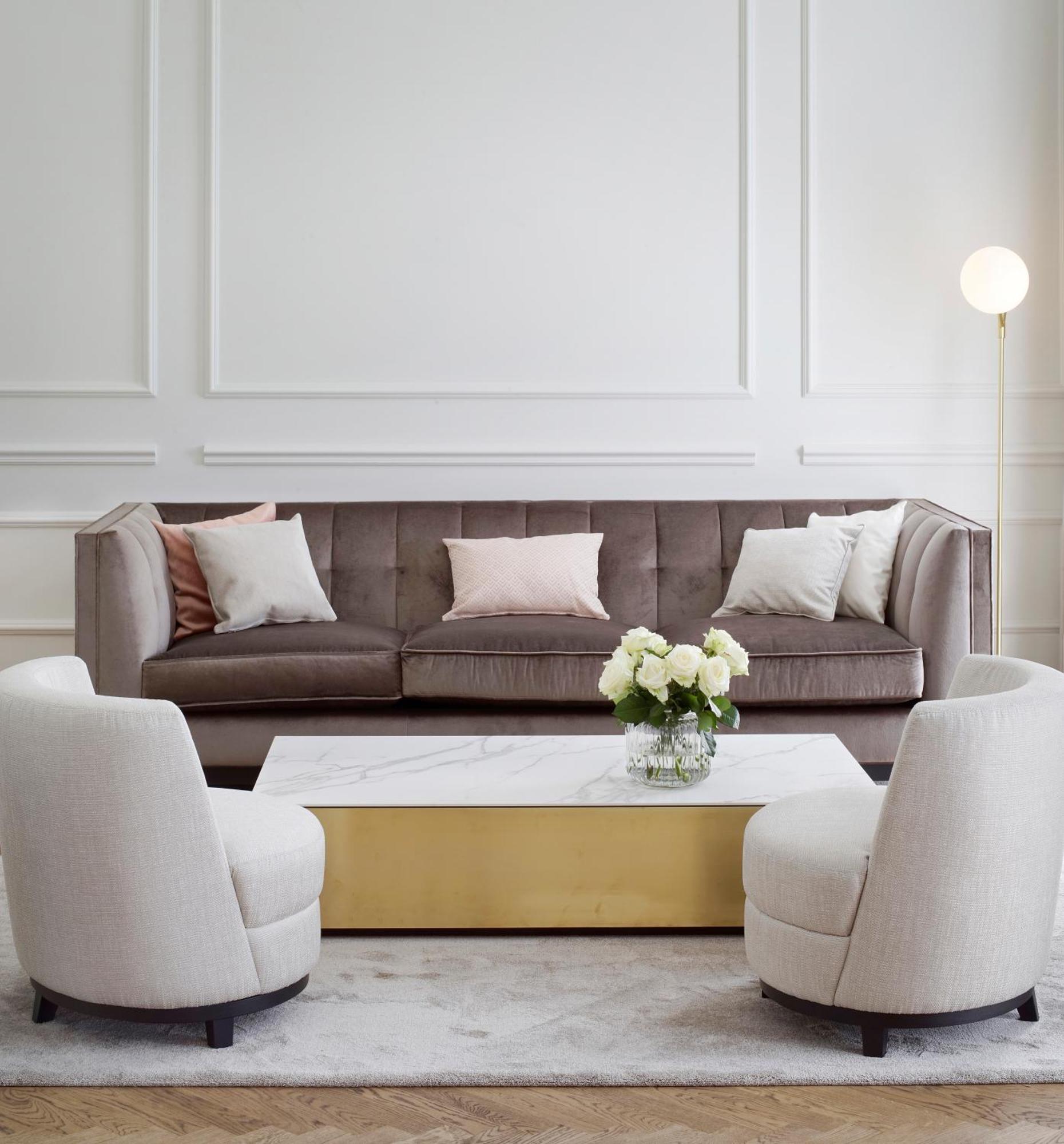 فندق داس تيغرنسي المظهر الخارجي الصورة A sofa